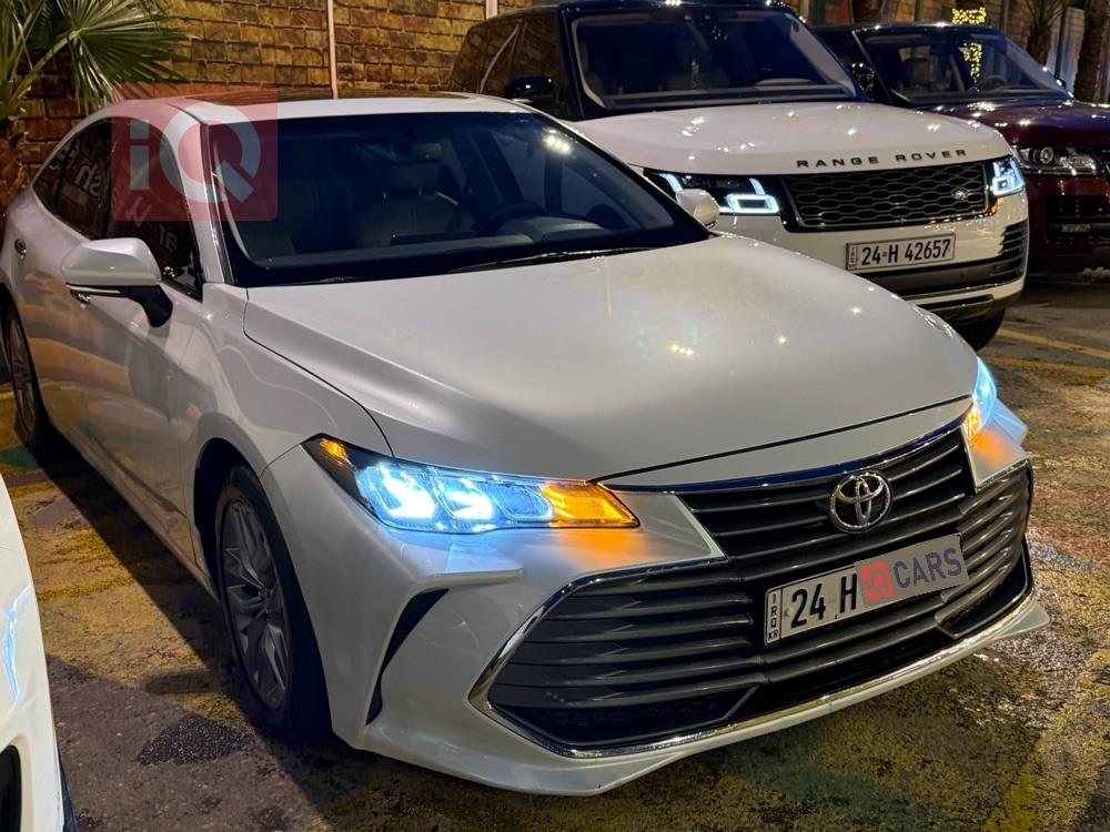 تۆیۆتا ئەڤەلۆن